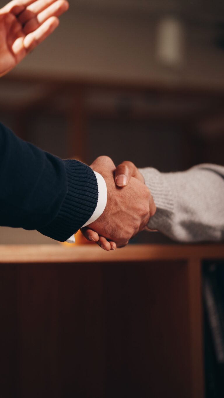 Consulta todos os convenios dispoñibles para a túa empresa só por ser socio/a de AXOBER